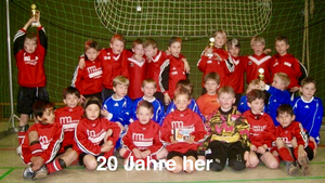 Jubiläumsfoto(2006), denn "Schwatt-Rote" sind immer dabei.