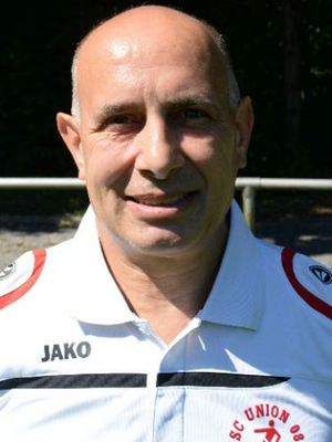 Giuseppe "Pino" Papa schießt Union auf die Siegerstrasse 