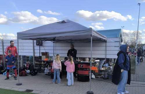 Start. Die kurzfristigen Absagen "ausgebügelt" und los geht`s...