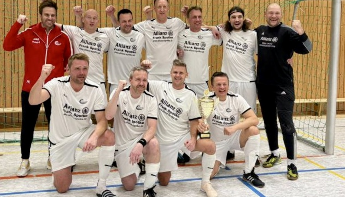 Auch in 2026 siegreich: die Ü40 der DJK SF Datteln