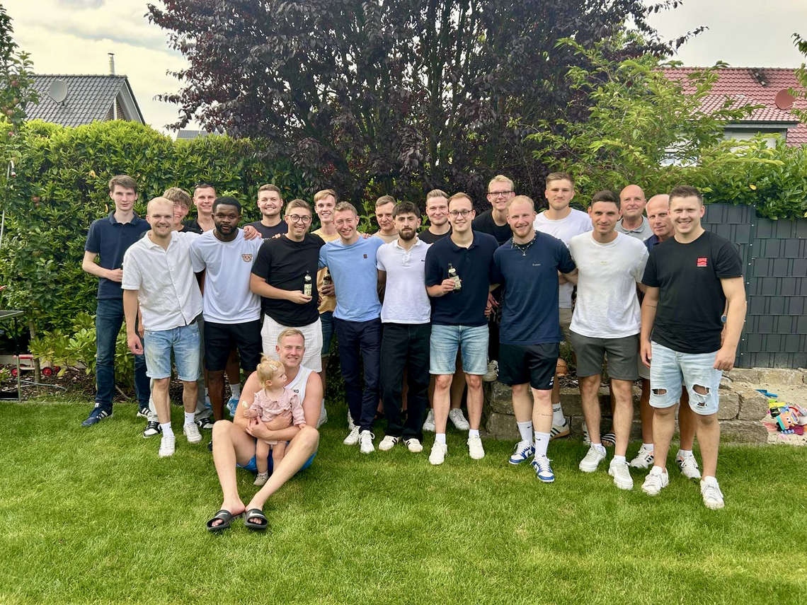 Entspanntes Beisammensein außerhalb des Fußballplatzes ...